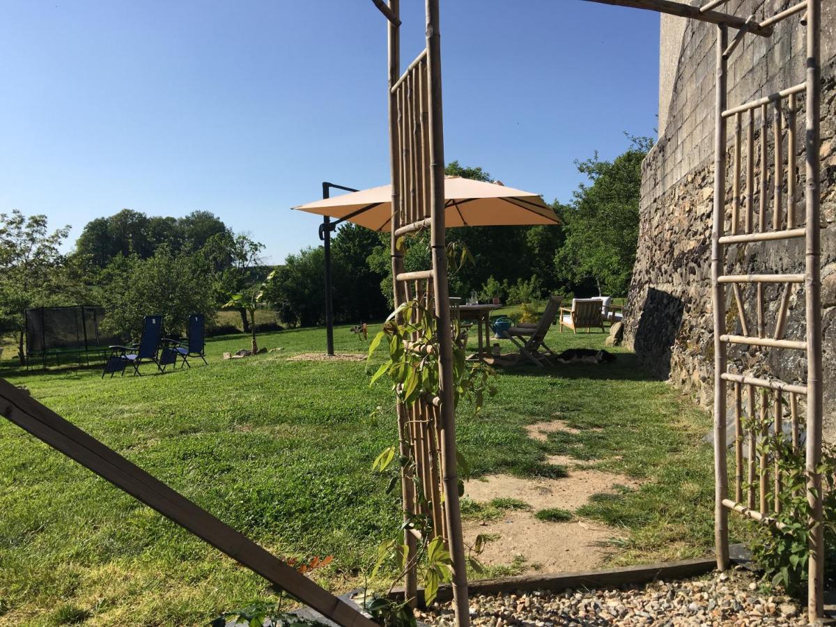 Bed and Breakfast La Mirabelle Saint-Pierre-de-Fursac Экстерьер фото