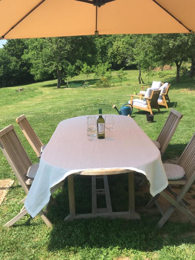 Bed and Breakfast La Mirabelle Saint-Pierre-de-Fursac Экстерьер фото